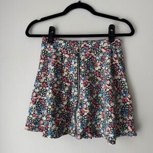 SO Women’s Black + Multicolor Floral Skirt size XS